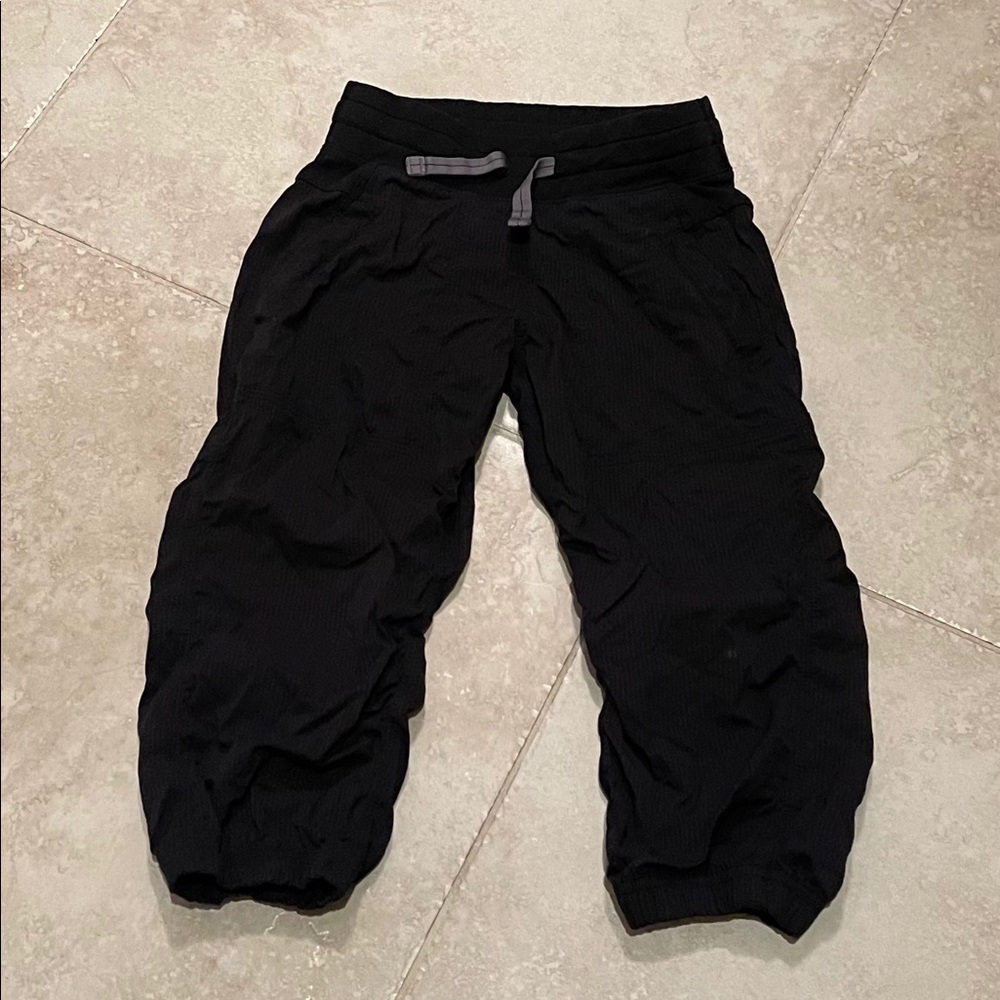 Ivivva girls joggers - EUC - size 8